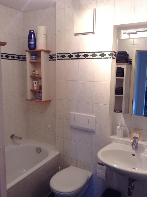 Apartamento Am Park Garmisch-Partenkirchen Habitación foto